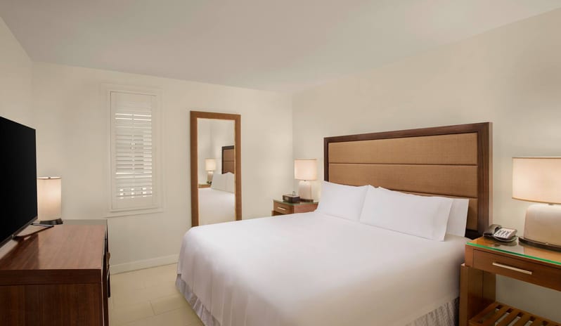 Casa Marina - Two bedroom suite bedroom